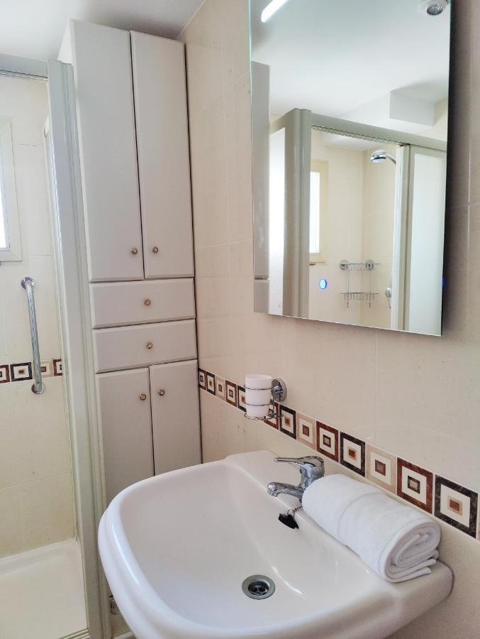 Gerona Sea View Apartments Benidorm Eksteriør bilde