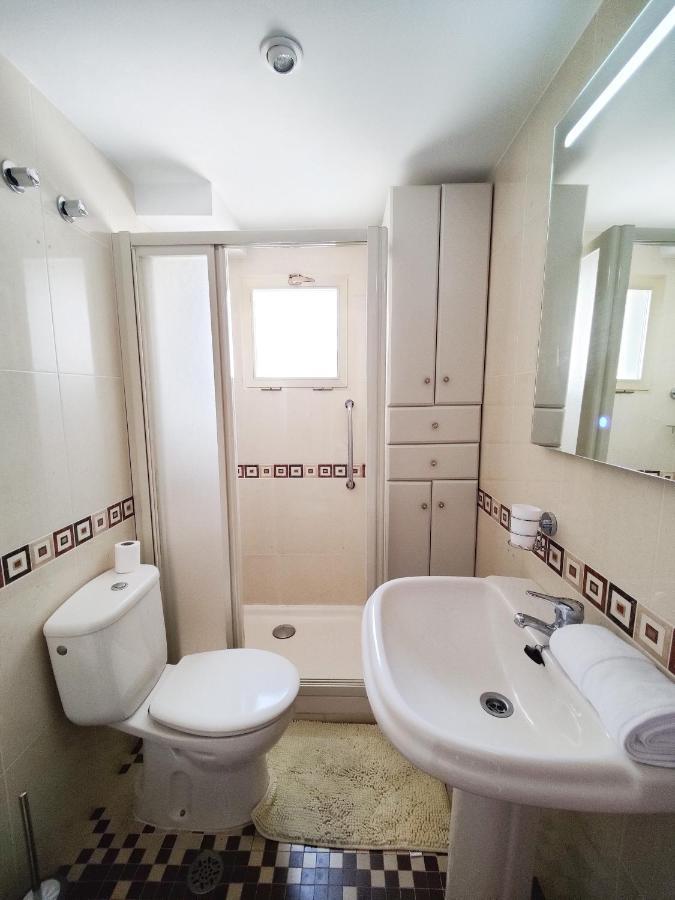 Gerona Sea View Apartments Benidorm Eksteriør bilde